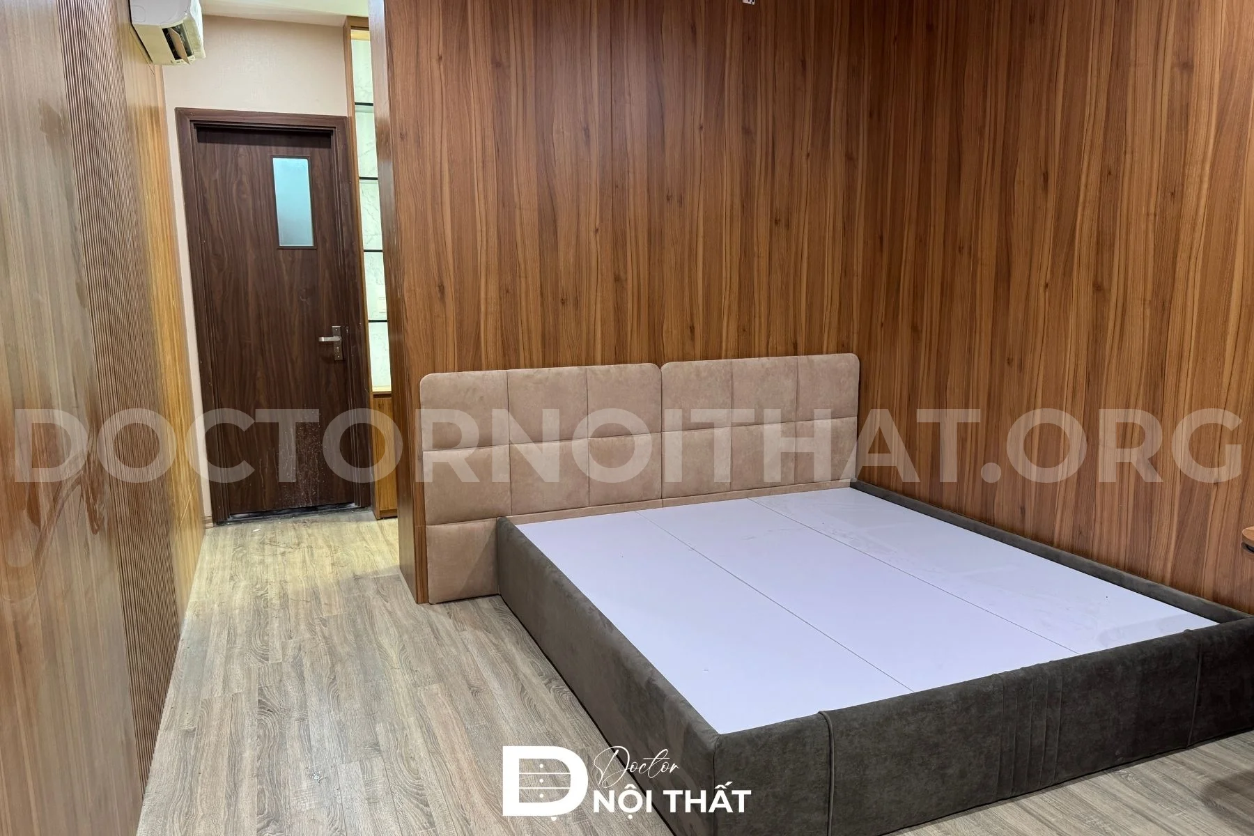 Phòng ngủ được Doctor Nội Thất thi công tối giản nhưng vẫn đảm bảo sự sang trọng